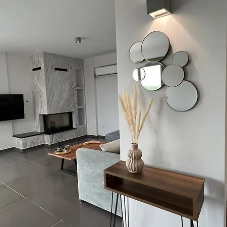 Apartment Luxury Maisonette *