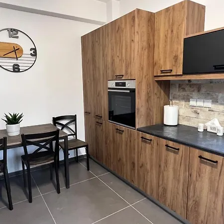 شقة Luxury Maisonette Koróni