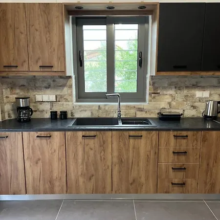 Luxury Maisonette Daire Koróni