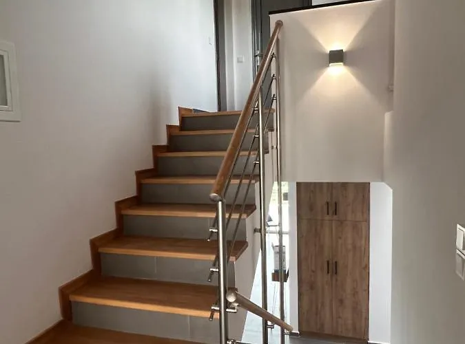 Luxury Maisonette *